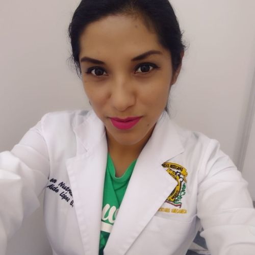 Dr. Arely Aide López González