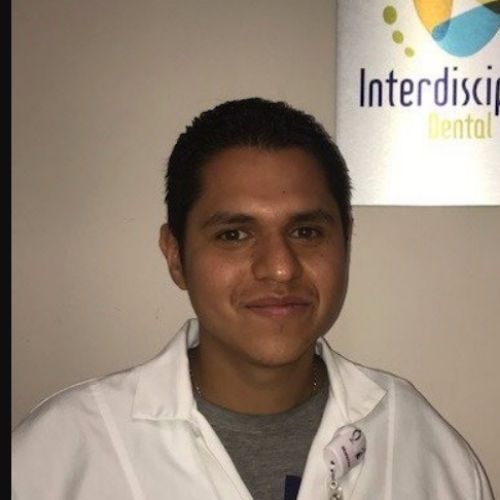 Dr. Raymundo Canseco Lopez