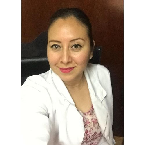 Dr. Fany Carolina Cajero Bravo