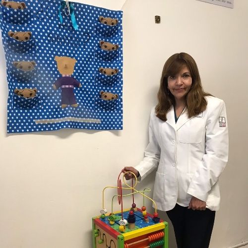 Dr. Yolanda Becerra Tapia
