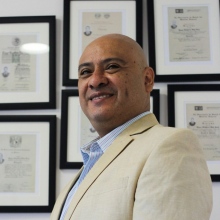 Dr. Omar Simitrio Díaz Ruiz