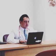 Dr. Alejandro Bárcena Pérez