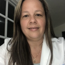 Dr. Mariangel Faria Navarro