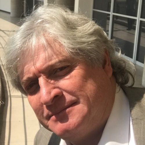 Dr. Guillermo Corona Barsse