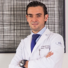 Dr. Alejandro Cumming