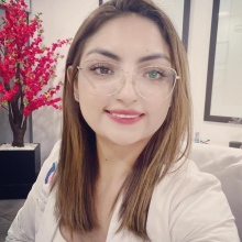 Dr. Elena Bocanegra Fernández