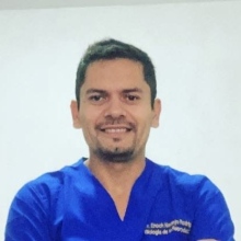 Dr. Enoch Naranjo Rodríguez