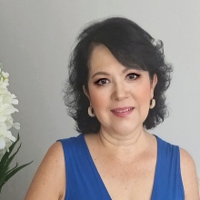Dr. Laura Luna
