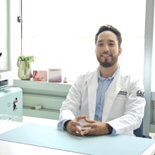 Dr. Ricardo Ballesteros