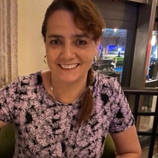 Dr. Laura González Ayala