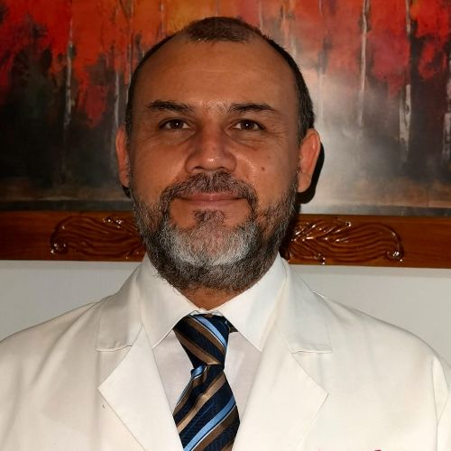 Dr. Abraham Paredes