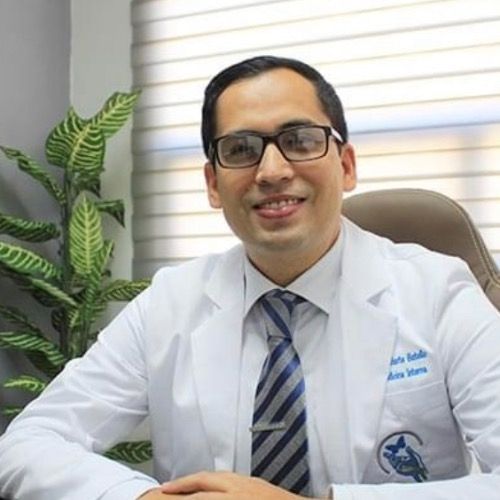 Dr. Rodolfo Uriarte