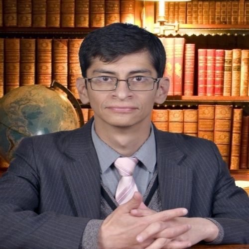 Dr. Edgar Alain Esparza Aguilar