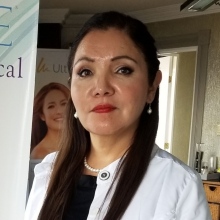 Dr. María Elena Calderón Gutiérrez