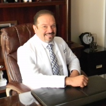 Dr. Manuel Eduardo Cervantes Torillo