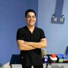 Dr. Roberto Huerta