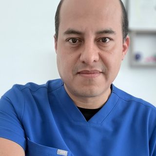 Dr. Wenceslao Molina Cortés