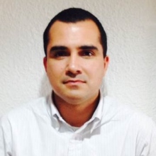 Dr. Mauricio Perez Winkler