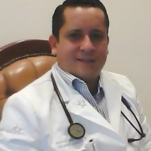 Dr. César Enrique Tinoco Ronquillo