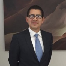 Dr. Valentín Luna Domínguez