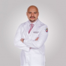 Dr. Mario Alberto Valles Terrazas