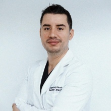 Dr. Rubén Alvarado Salcedo