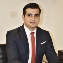 Dr. Raymundo García González