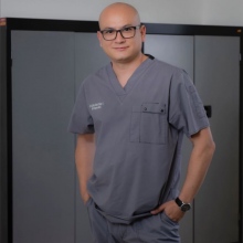 Dr. Carlos Harel Perez Fierro