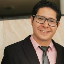 Dr. Edgar Abad Guangorena