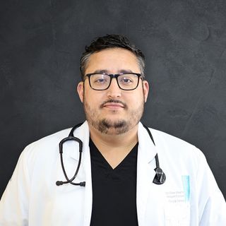 Dr. Elias Alberto Holguin Estrada