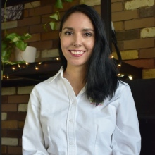 Dr. Tania Núñez Loya