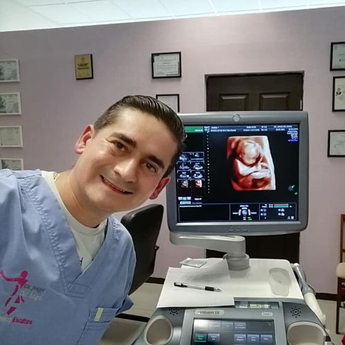 Dr. Jorge Armando Del Angel Cruz