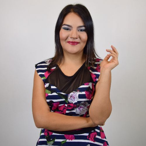 Dr. Estefania Martinez De La Riva