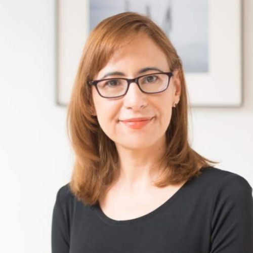 Dr. Amara Sacristán