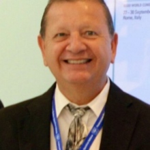 Dr. Roberto Lara de la Fuente