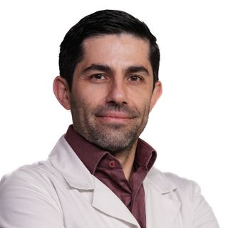 Dr. Carlos Eduardo Contreras García