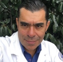 Dr. David González Aceves