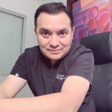 Dr. Víctor Alonso Madrigal Medina
