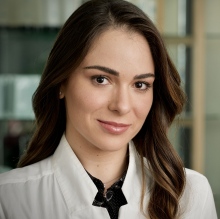 Dr. Sara Cherem Arana