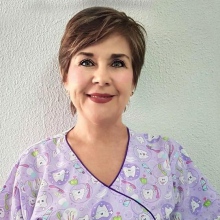 Dr. Yazmin Vivian Carlos