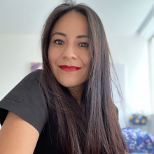 Dr. Adriana Luna Castañeda