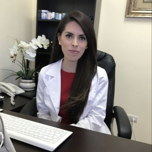 Dr. Elizabeth Melo Canales