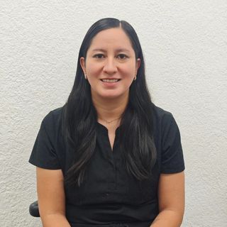 Dr. Claudia Nubia Cabrera Amador