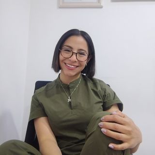 Dr. Montserrat Flores