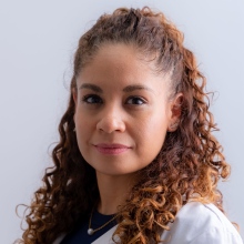 Dr. Adriana Barrientos Deloya