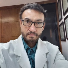 Dr. César Bazán Ávila