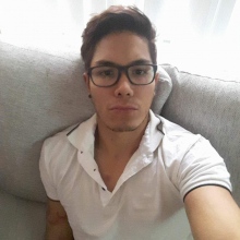 Dr. Emmanuel Carrera Valencia