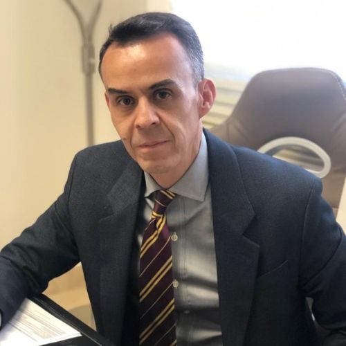 Dr. Erick Flores Ydraac