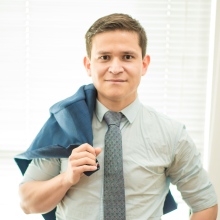 Dr. Julio Macías Sandoval