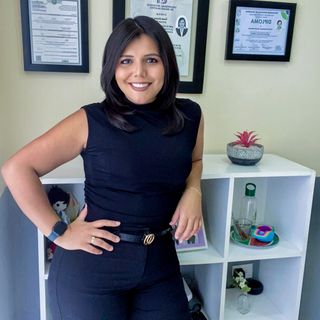 Dr. Vania Guadalupe De León Mendez